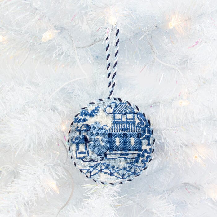 Canton Plate Round Kit Kits Two Sisters Needlepoint