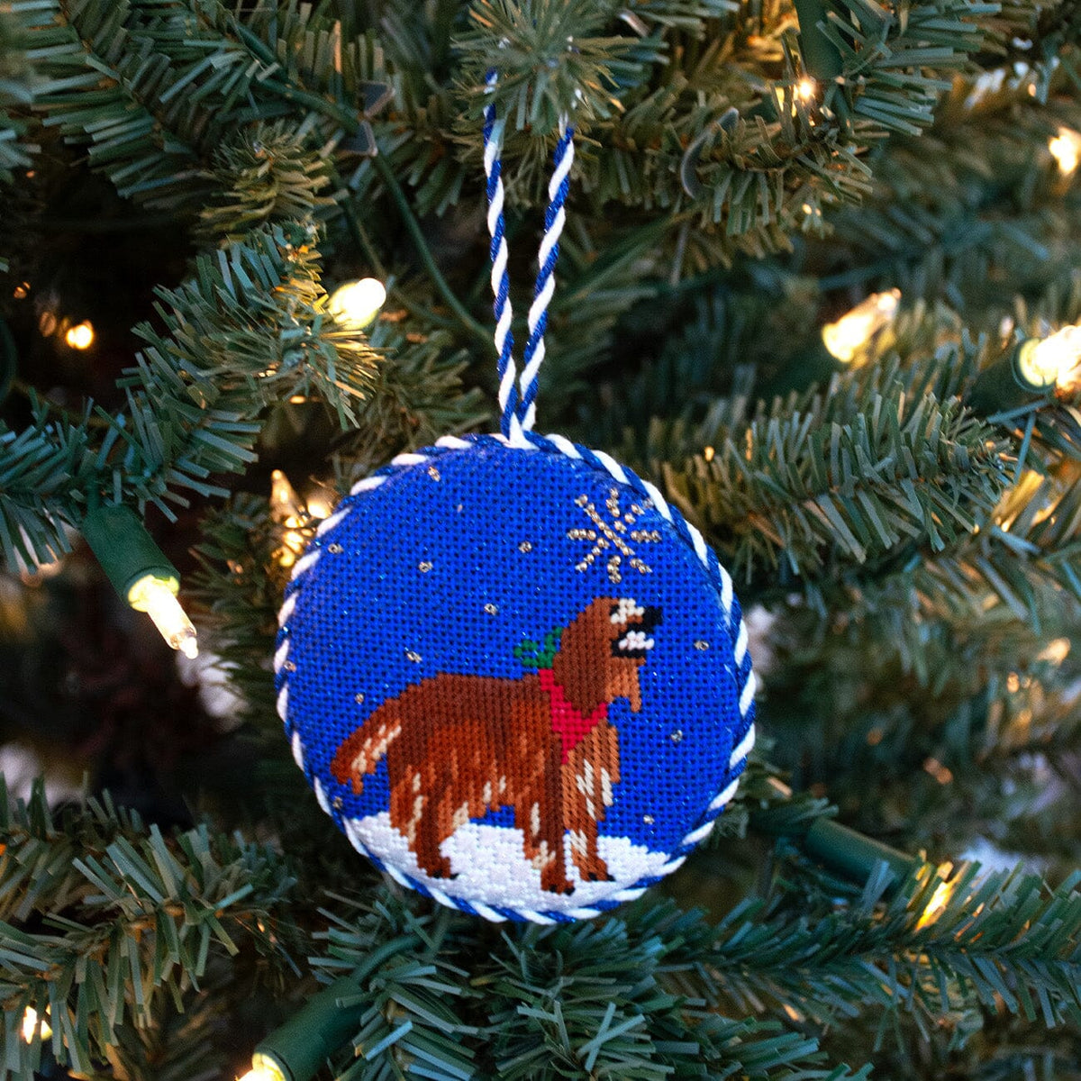 Midnight Irish Setter Round with Stitch Guide Painted Canvas Kirk & Bradley - 4