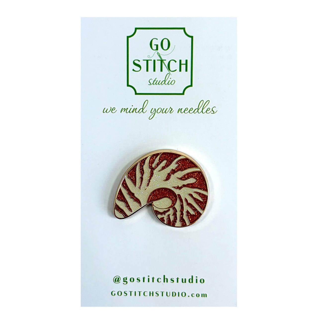 Nautilus Shell w/ Glitter Needle Minder Accessories Go Stitch Studio - 1