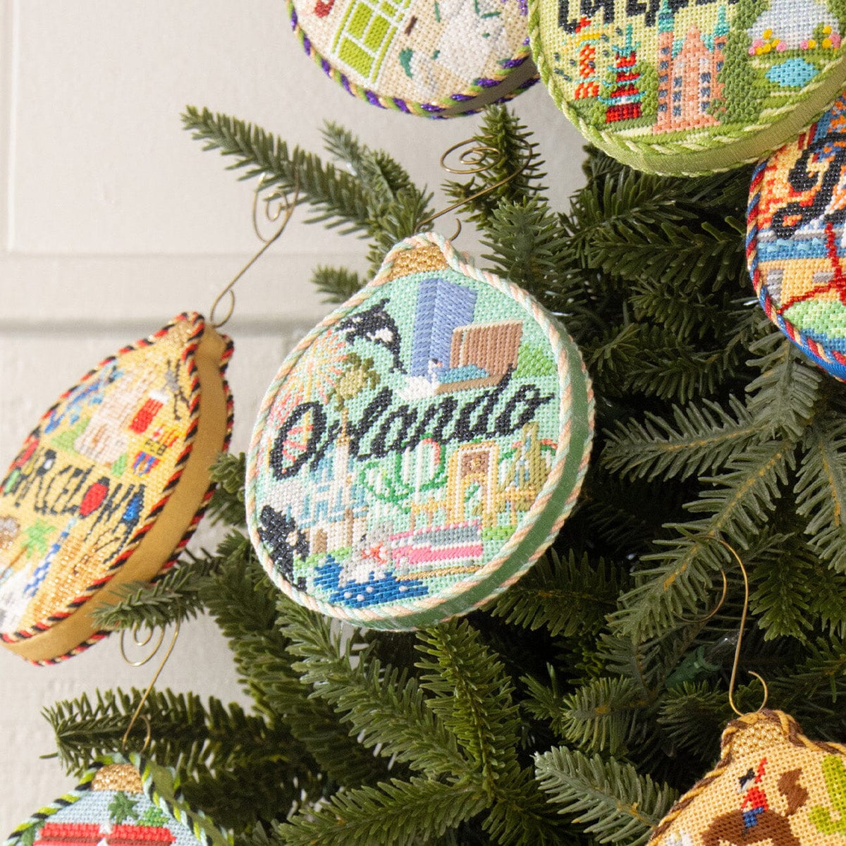 Travel Round Orlando with Stitch Guide Painted Canvas Kirk & Bradley - 3