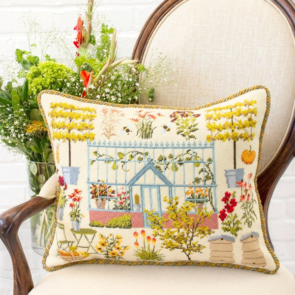 Chelsea Autumn Garden Needlepoint Kit Kits Elizabeth Bradley Design 