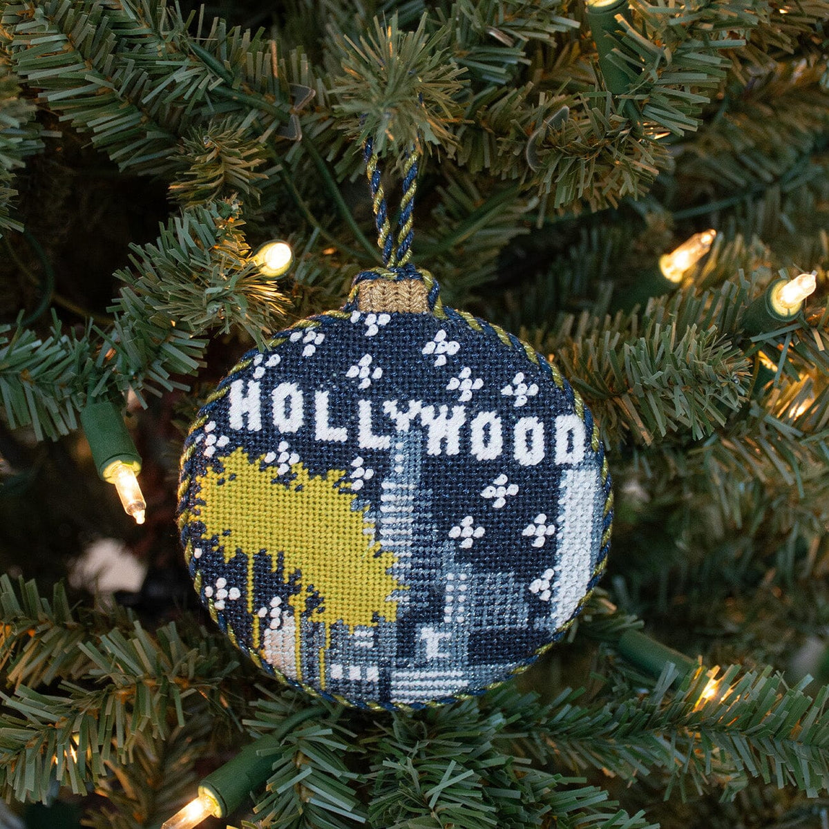City Bauble   Hollywood Painted Canvas Kirk & Bradley  - 4