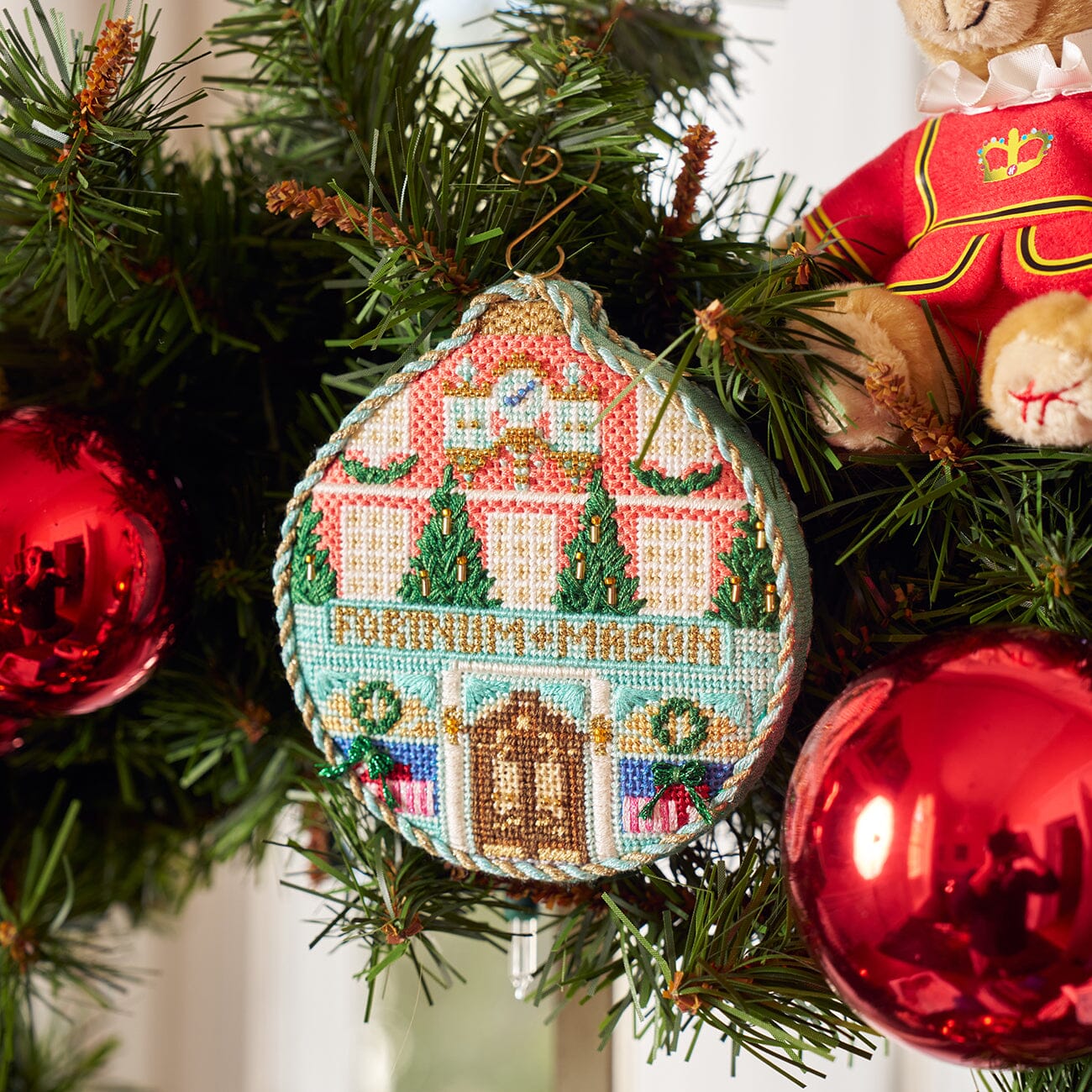 London Store Fronts   Fortnum and Mason Kit Kits Needlepoint To Go 
