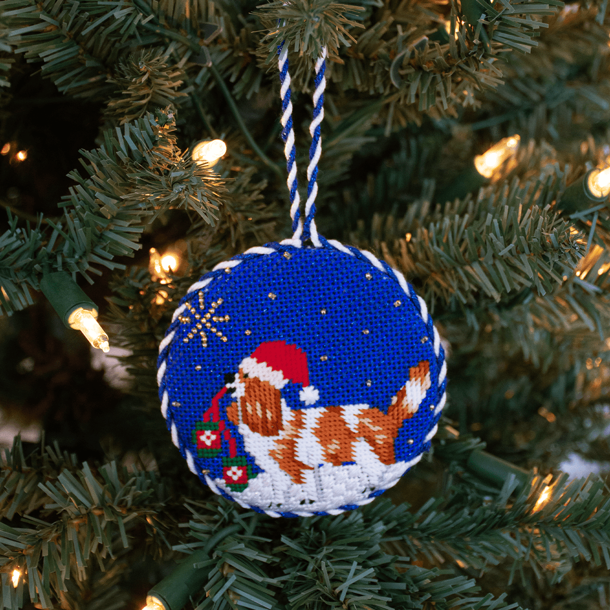 Midnight Cavalier Round with Stitch Guide Painted Canvas Kirk & Bradley  - 4