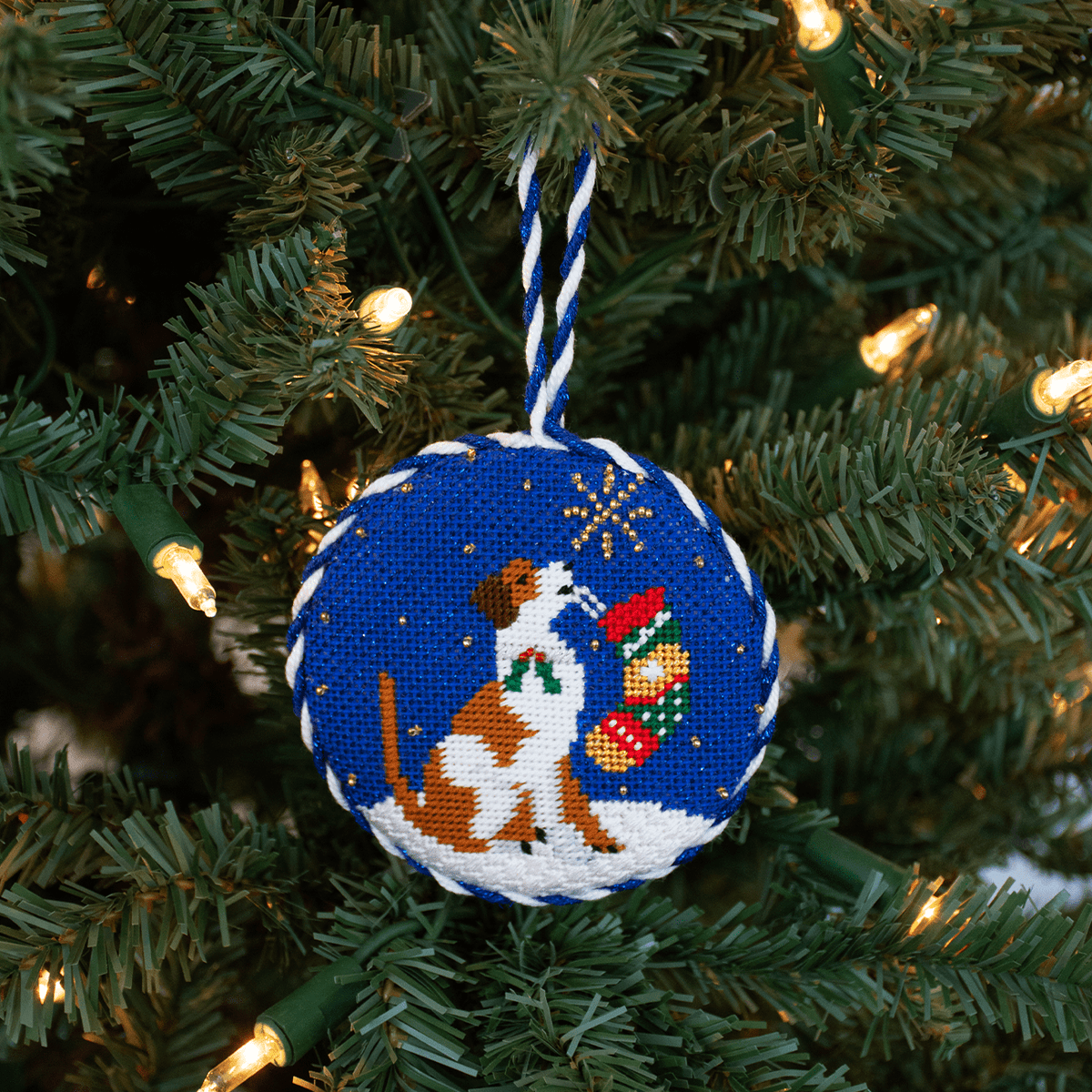 Midnight Jack Russell Round with Stitch Guide Painted Canvas Kirk & Bradley  - 4