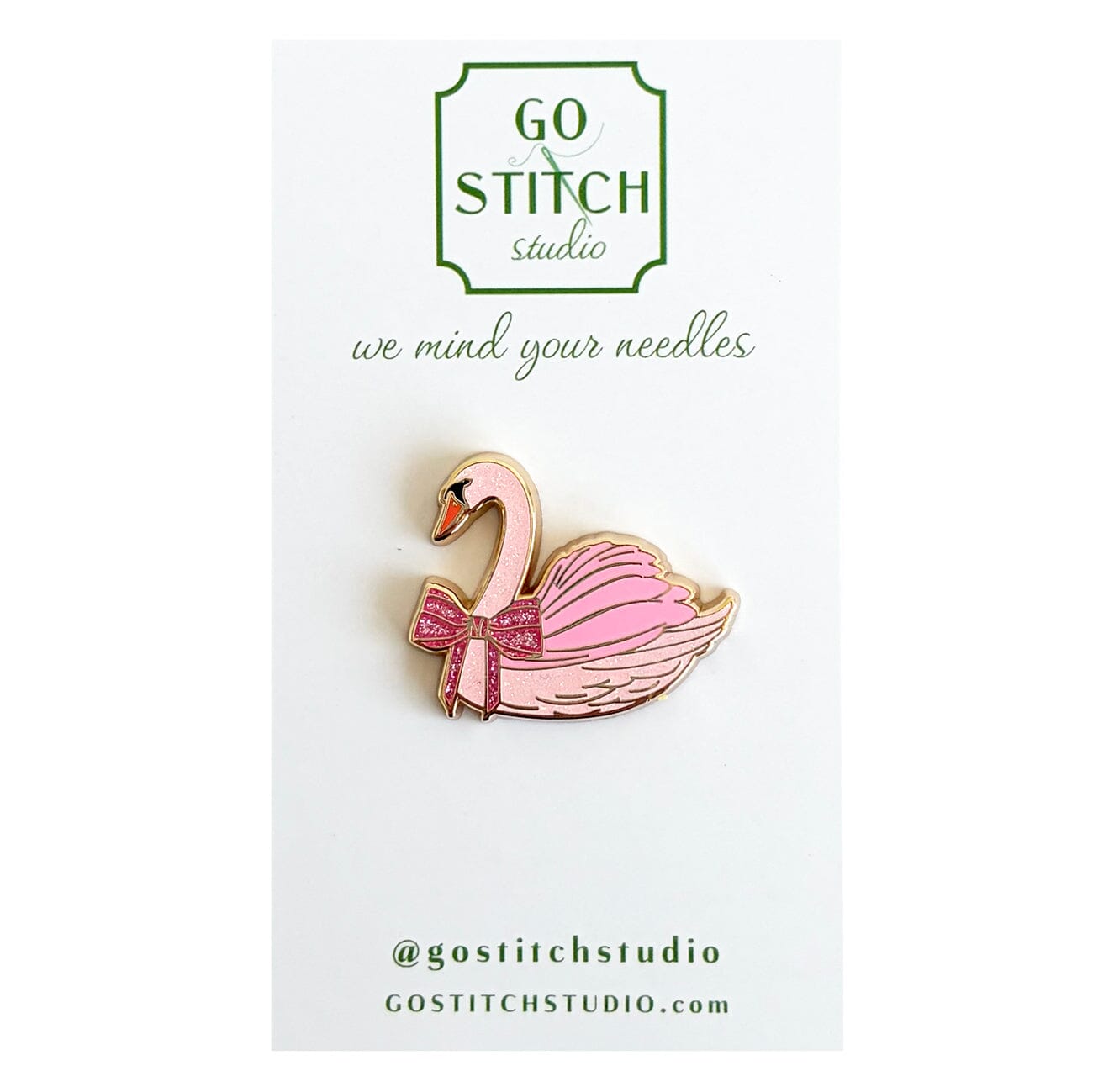 Pink Glitter Swan w/ Bow Needle Minder Accessories Go Stitch Studio  - 1