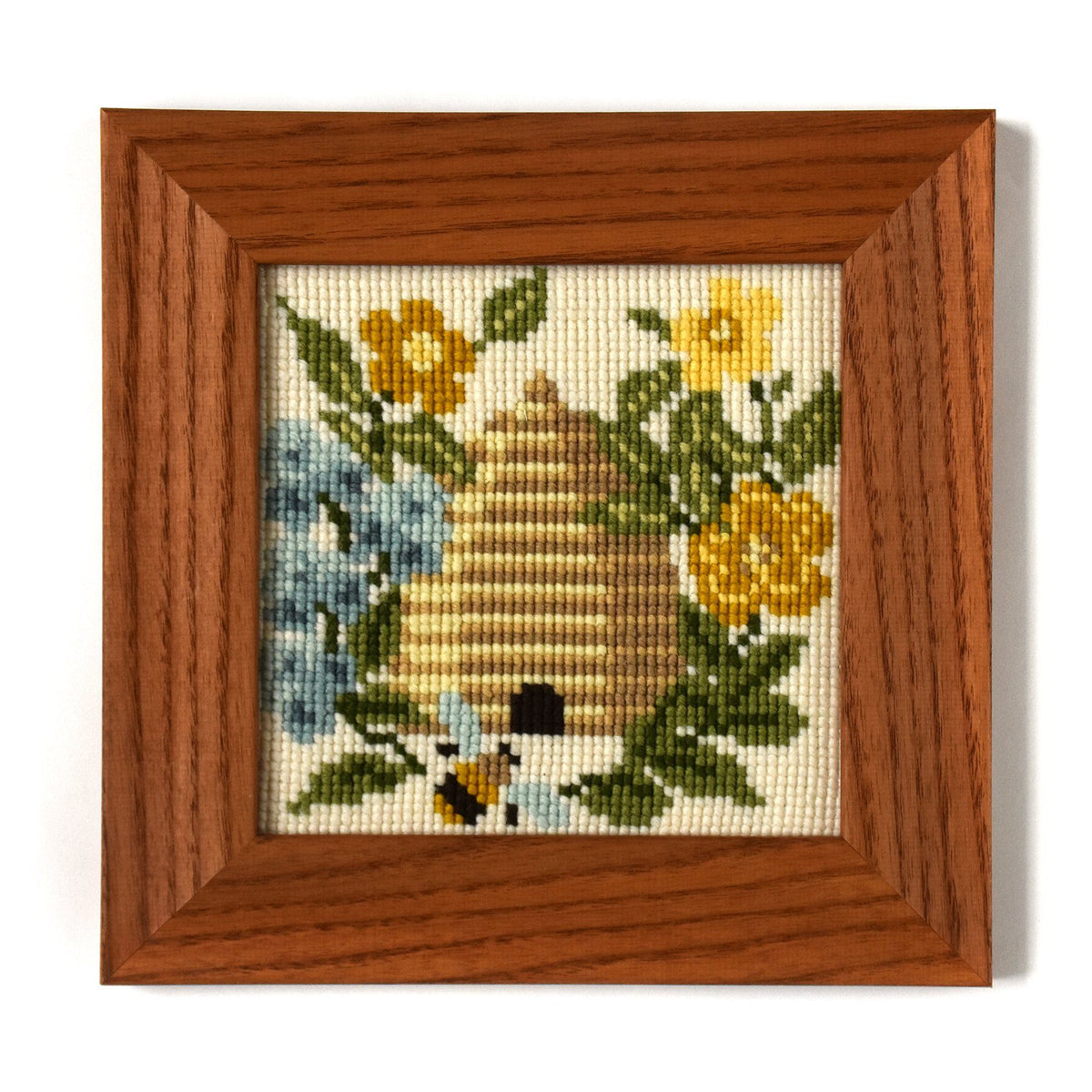 Beekeeper Mini Needlepoint Kit Kits Elizabeth Bradley Design 
