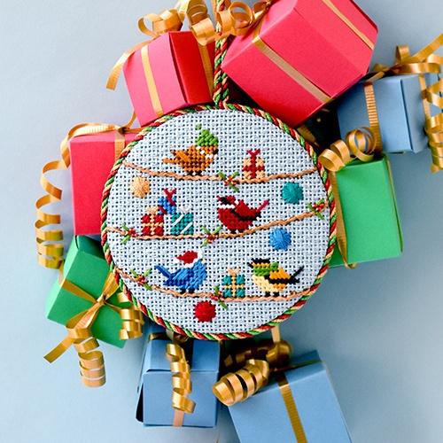 Birds with Christmas Gifts Kit & Online Class Online Classes Alice Peterson Company 
