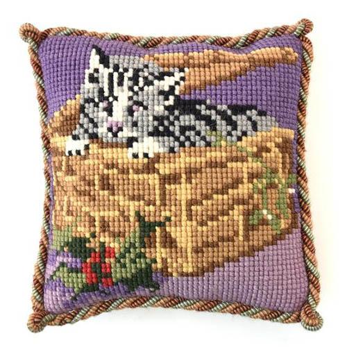 Christmas Kitten Needlepoint Kit Kits Elizabeth Bradley Design 