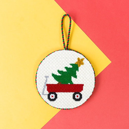 Little Christmas Wagon Kit Kits Vallerie Needlepoint Gallery 
