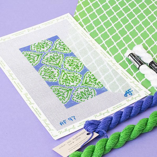 Medallion Eyeglass Case Kit Kits Anne Fisher Needlepoint LLC Green 
