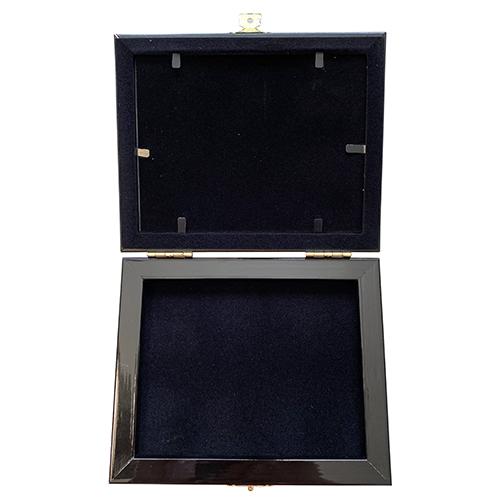 Self Finishing Wood Box   Red Makeables Vallerie Needlepoint Gallery 
